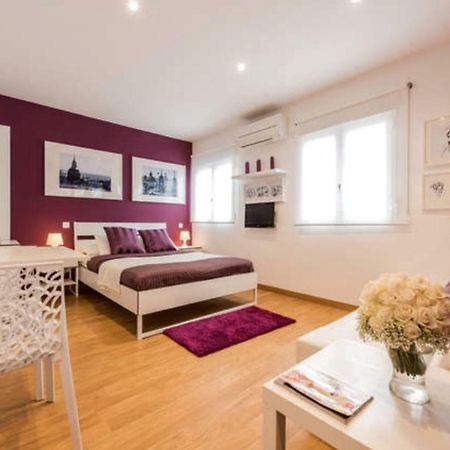 Apartamento En Calle Jardines - Madrid Centro Exterior photo