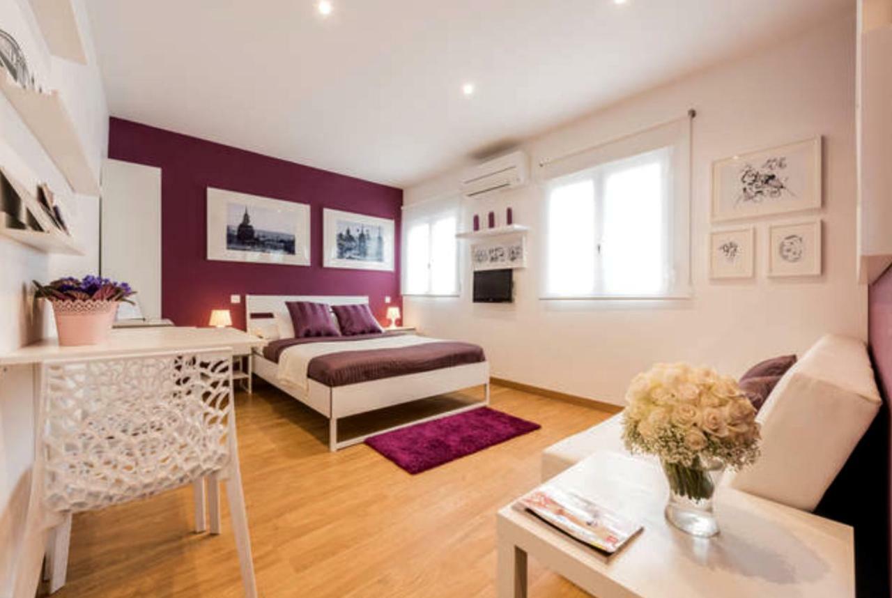 Apartamento En Calle Jardines - Madrid Centro Exterior photo