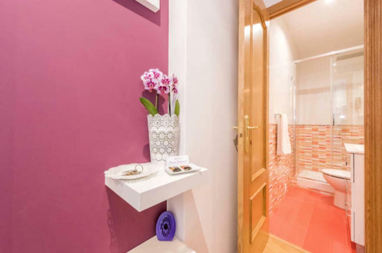 Apartamento En Calle Jardines - Madrid Centro Exterior photo