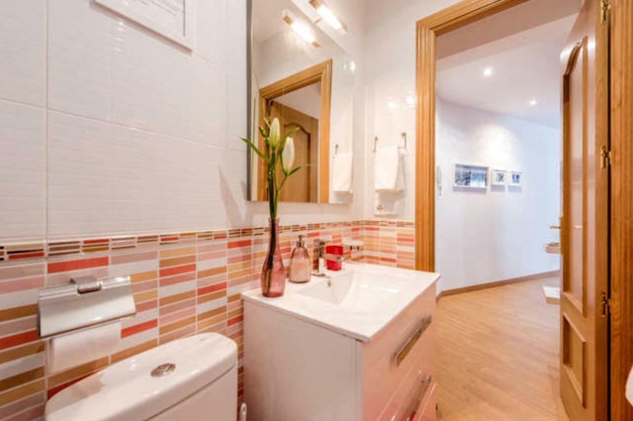 Apartamento En Calle Jardines - Madrid Centro Exterior photo